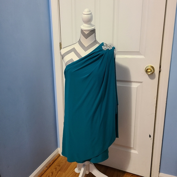 Dj-Jaz Dresses & Skirts - DJ-Jaz One Shoulder Crystal Dress Size 16 Beautiful Teal Dress